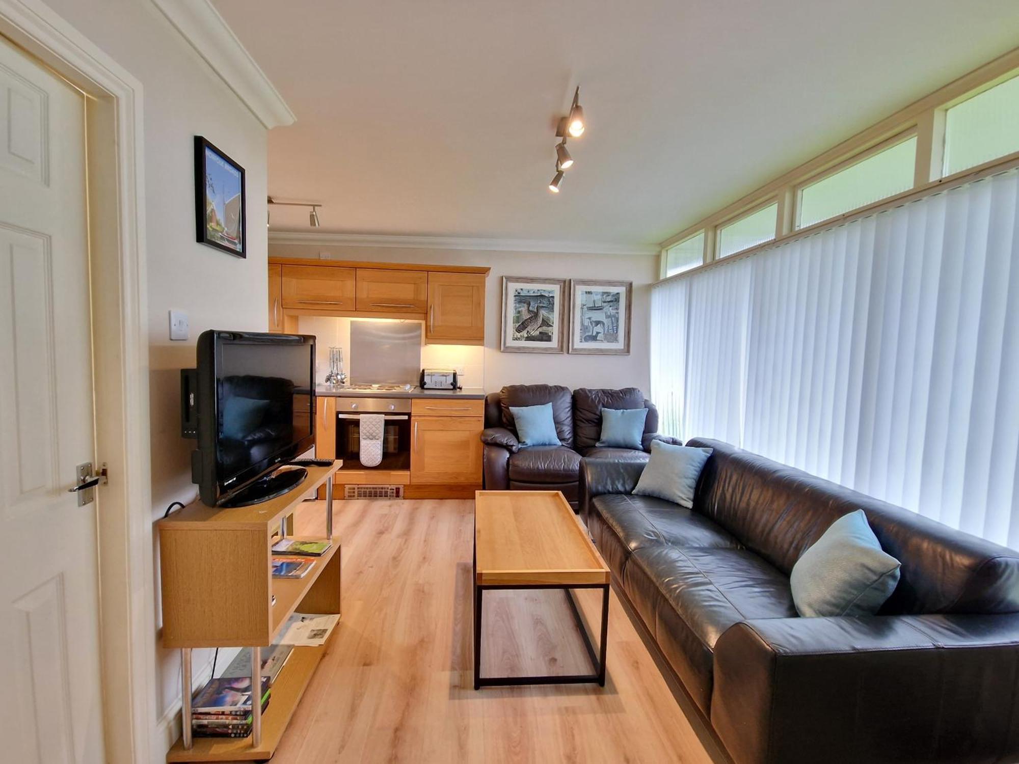 28 Broadside Holiday Chalet Near Broads & Beaches Сталъм Екстериор снимка
